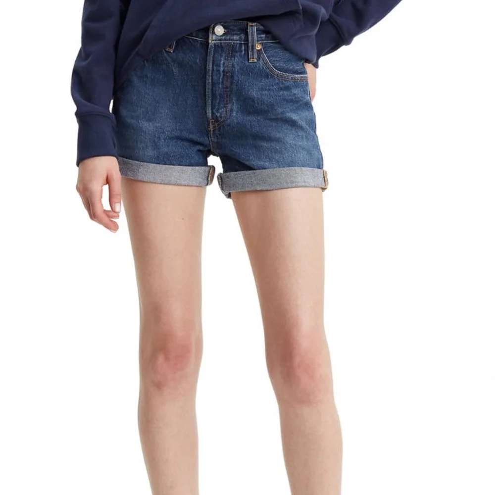 NWOT Levi’s 501 Long Denim Shorts